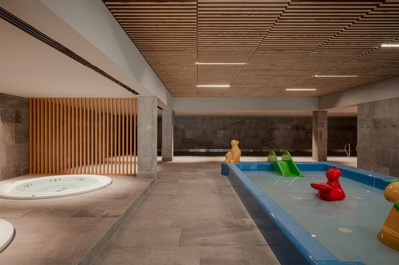 Vacationclub - Rezydencja Kapitanska Apartament 8 Kołobrzeg Kültér fotó